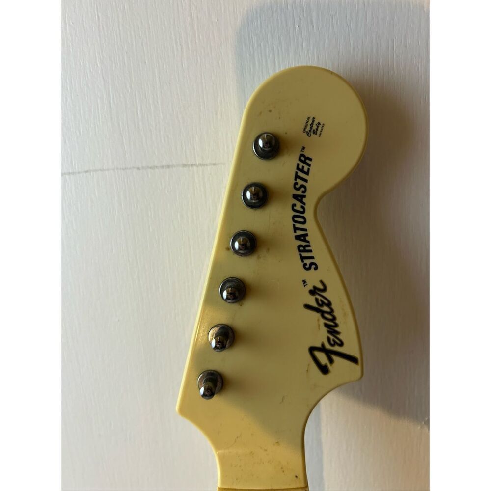 Rockband Fender Stratocaster‎ harmonix model 19091 2005 guitar replacement - Picture 3 of 7
